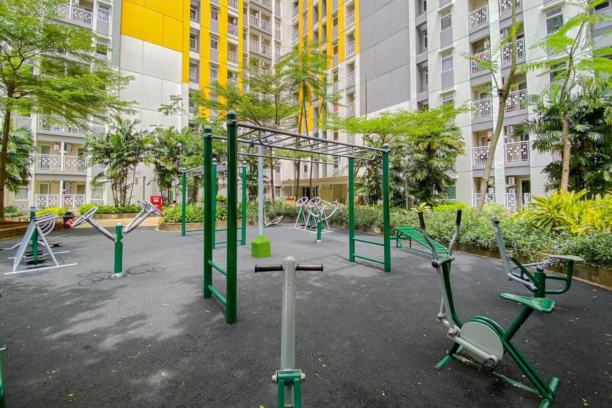 Apartemen Great At Springlake Summarecon By Travelio Bekasi